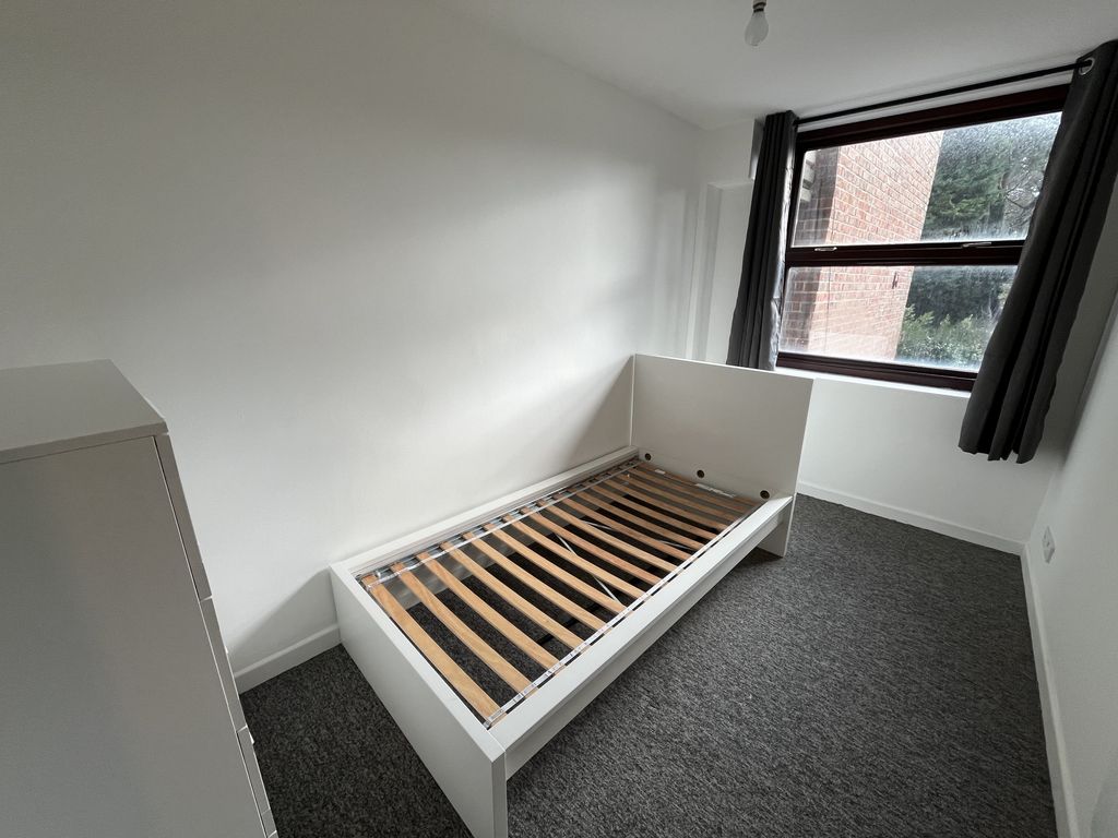 Property photo 3 of 11 Img_0941