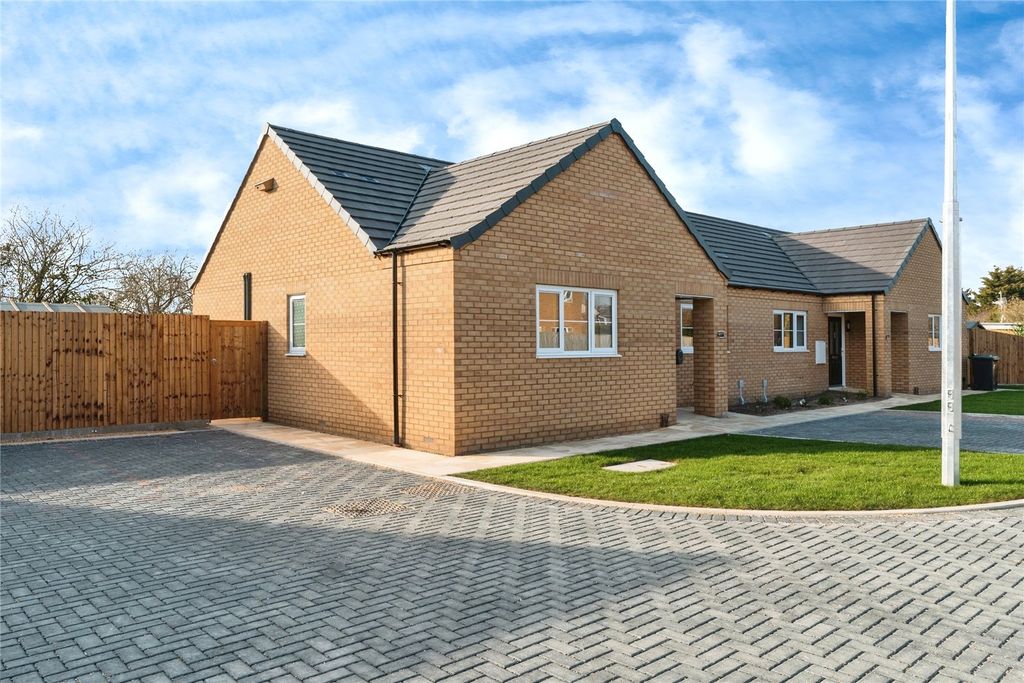 Property photo 1 of 21 Picture No. 24