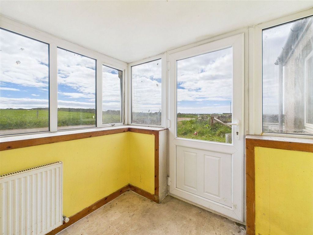 Property photo 3 of 18 Entrance Porch