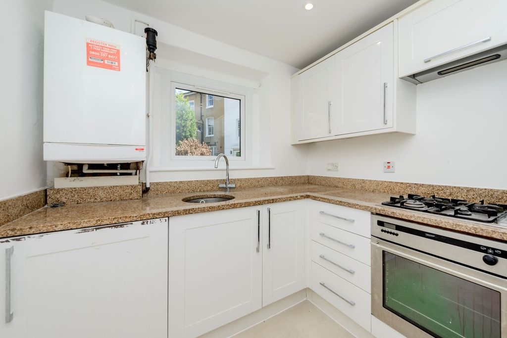 Property photo 3 of 5 Rgf@23 Rockley Rd-4680.Jpg