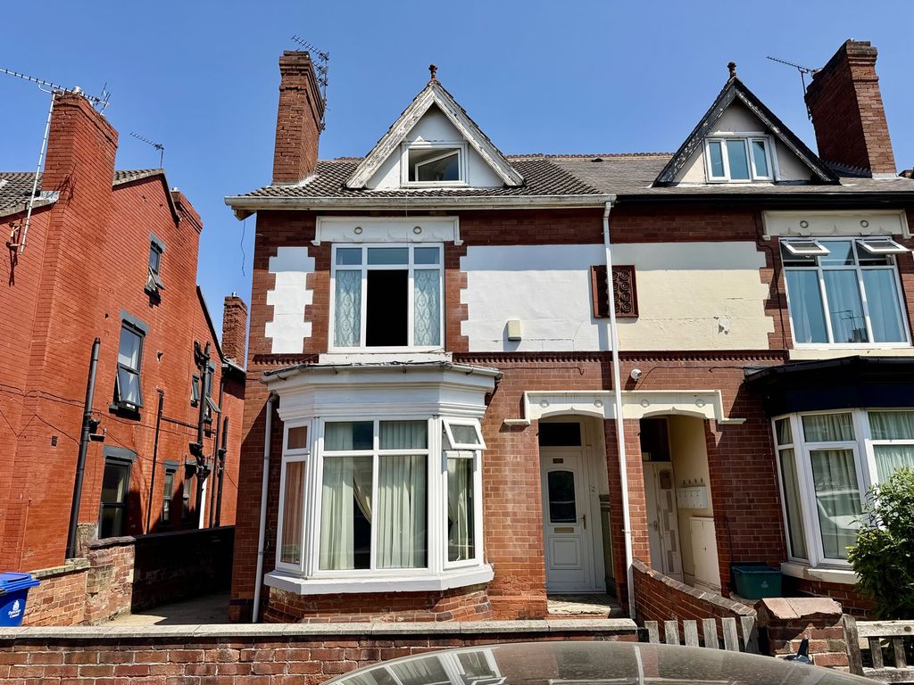 Property photo 1 of 18 12Morleyroad20260715-Exterior-2-Itogtw1Ruzcd9Bd0.Jpg