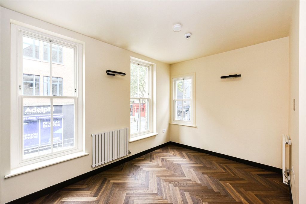 Property photo 3 of 10 Picture No. 03