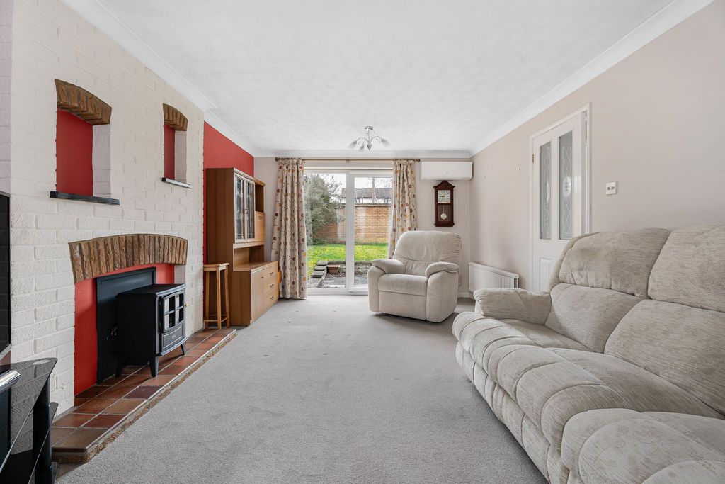 Property photo 2 of 14 Photo 26