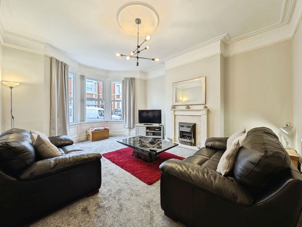 Property photo 2 of 13 Photo