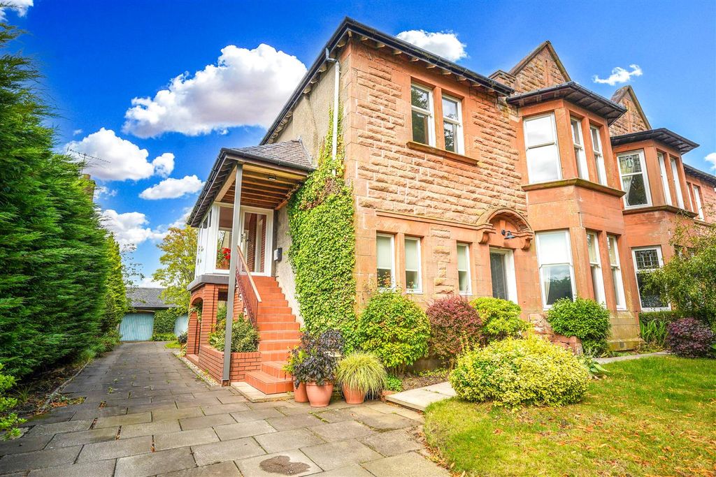 Property photo 1 of 21