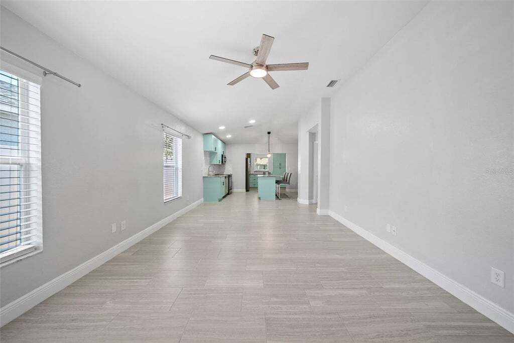 Property photo 3 of 20 <Alttext/>