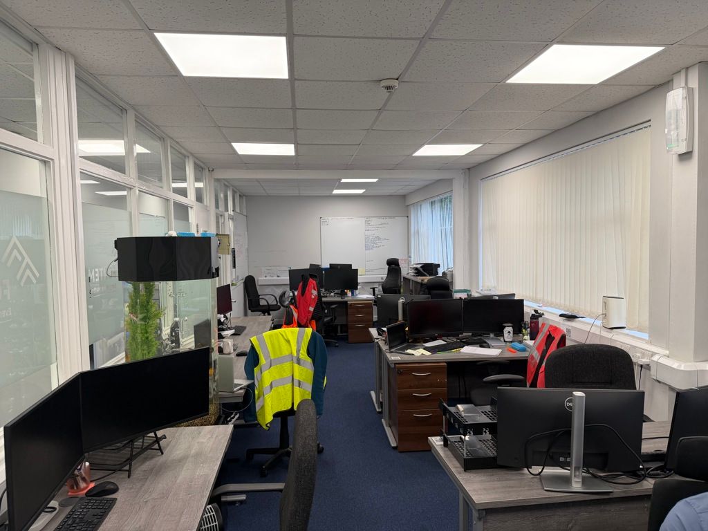 Property photo 3 of 6 Photo 5