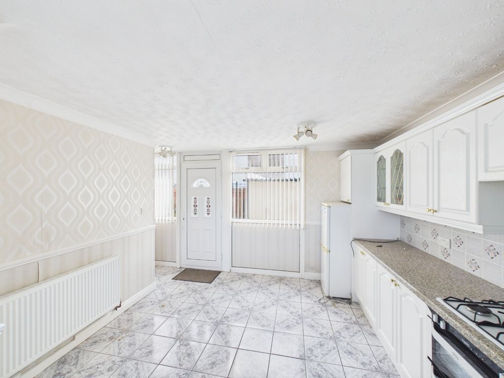 Property photo 2 of 16 4790364