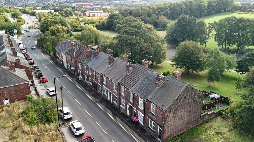 Property photo 2 of 21 Dji_Fly_20260831_120202_0021_1788174237414_Photo