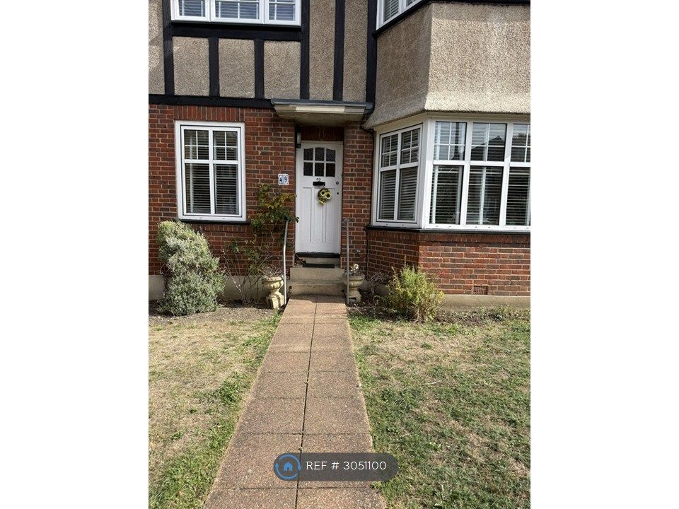 Property photo 3 of 8