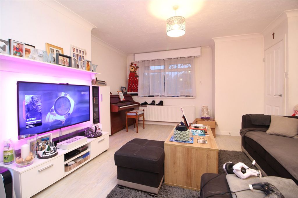 Property photo 3 of 11 Picture No. 04