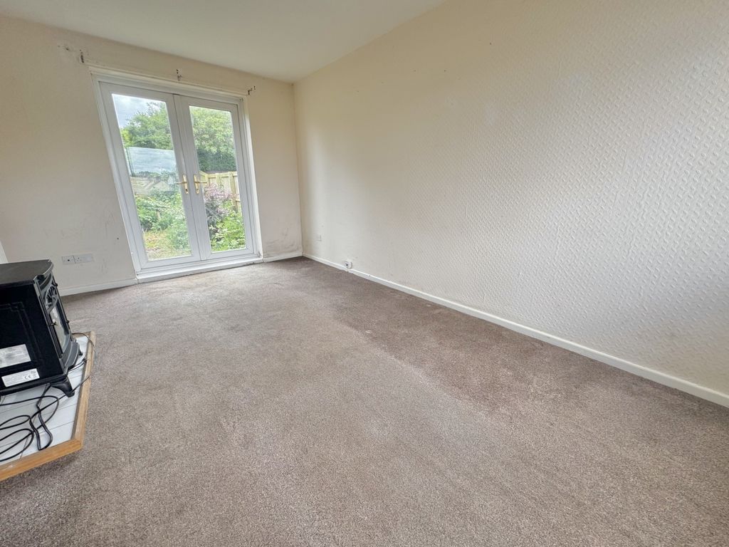 Property photo 3 of 12 Img_0647