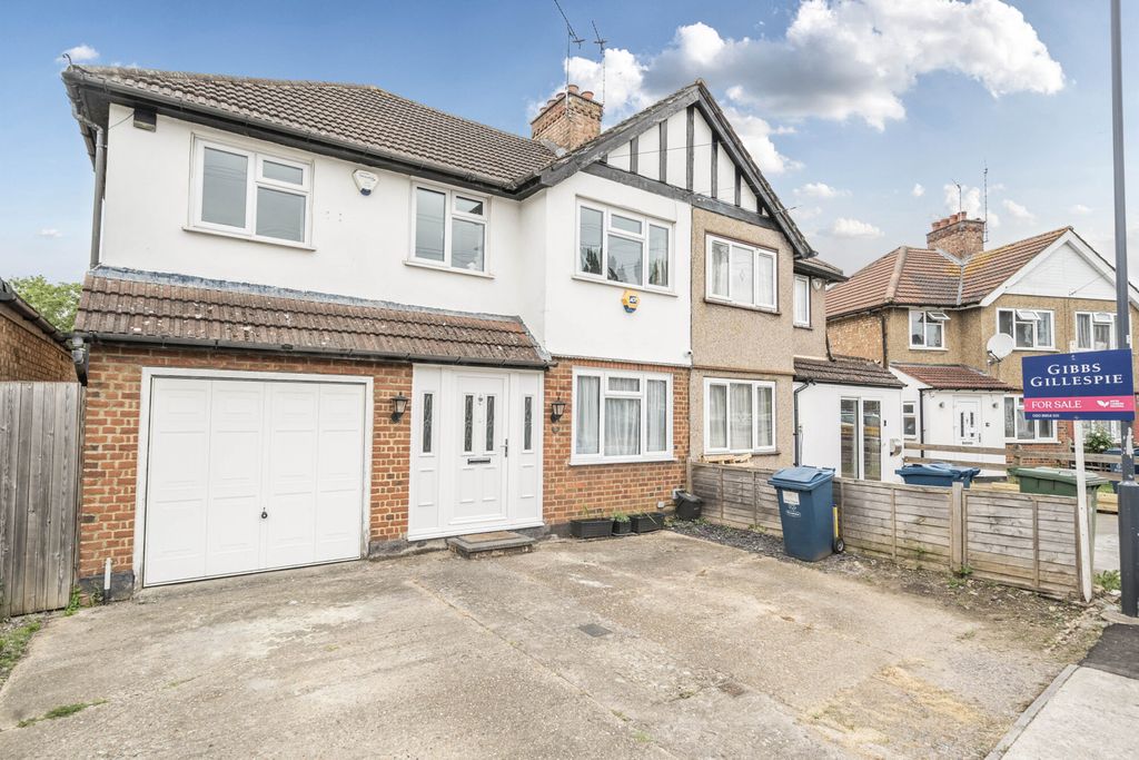 Property photo 1 of 20 1297782-35-682Ef2...