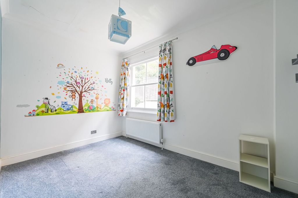 Property photo 3 of 7