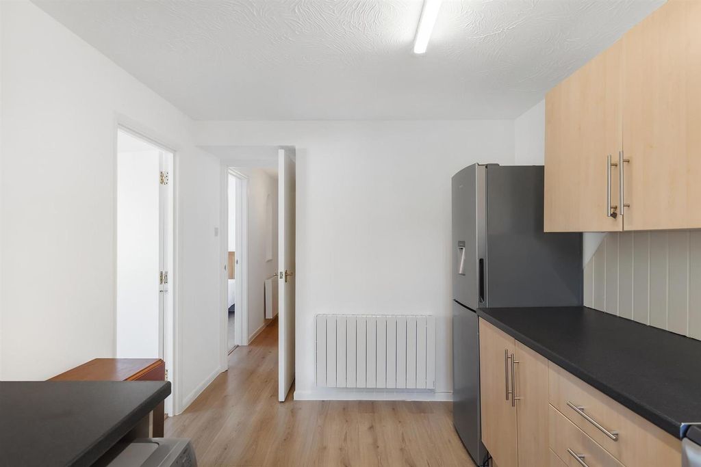 Property photo 3 of 13 _N0A0511-Hdr.Jpg