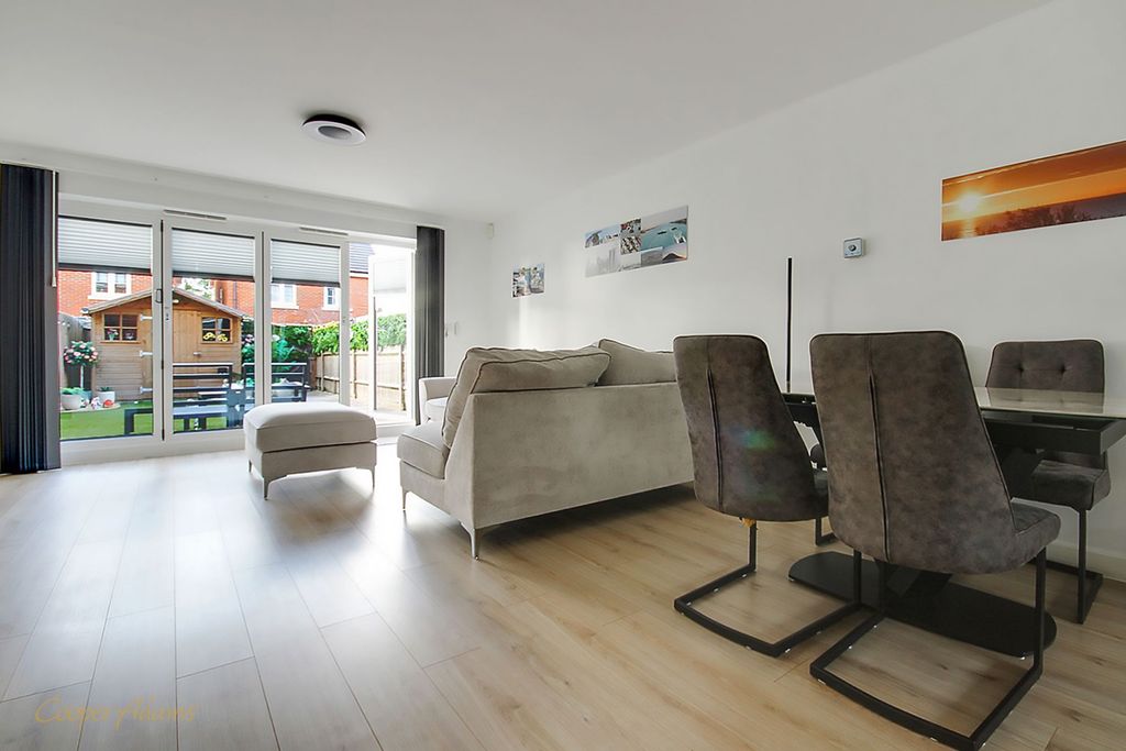 Property photo 2 of 14 Living Room/Dining Room