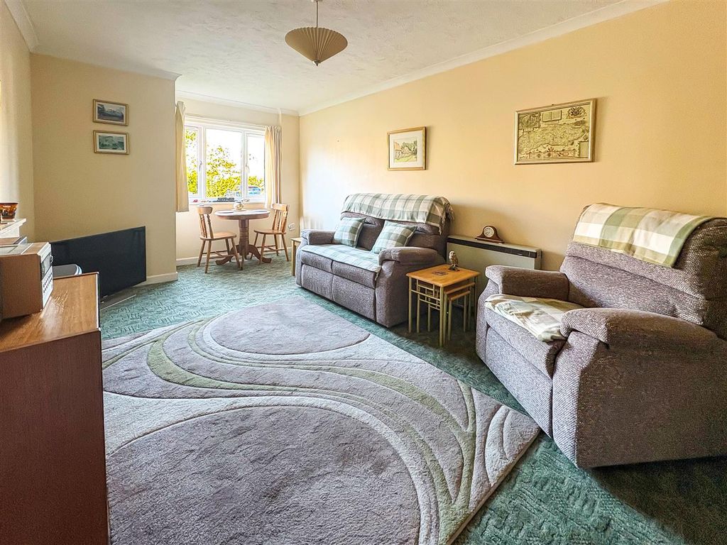 Property photo 2 of 9 Img_2848.Jpg