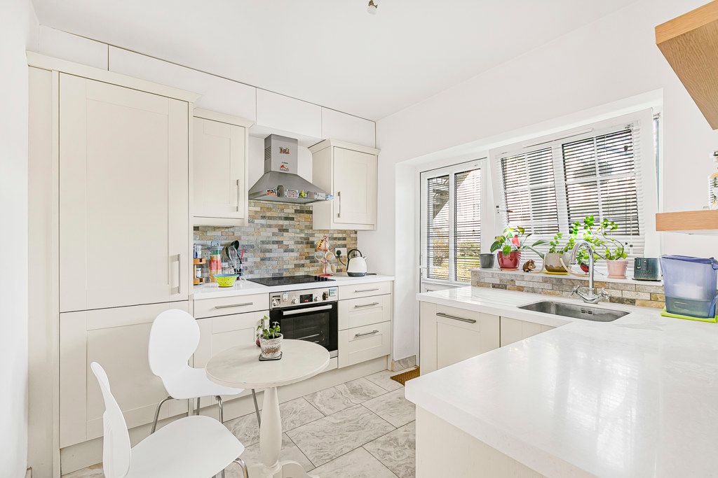 Property photo 1 of 15 Kitchen