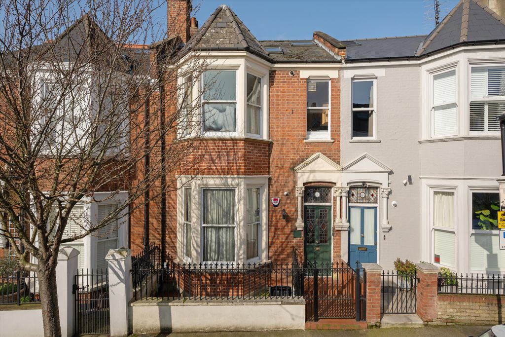 Property photo 1 of 12 Image