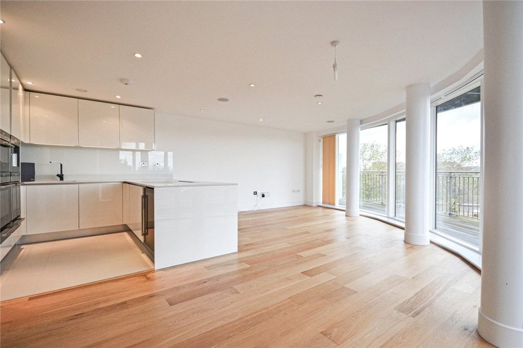 Property photo 3 of 11 Picture No. 04