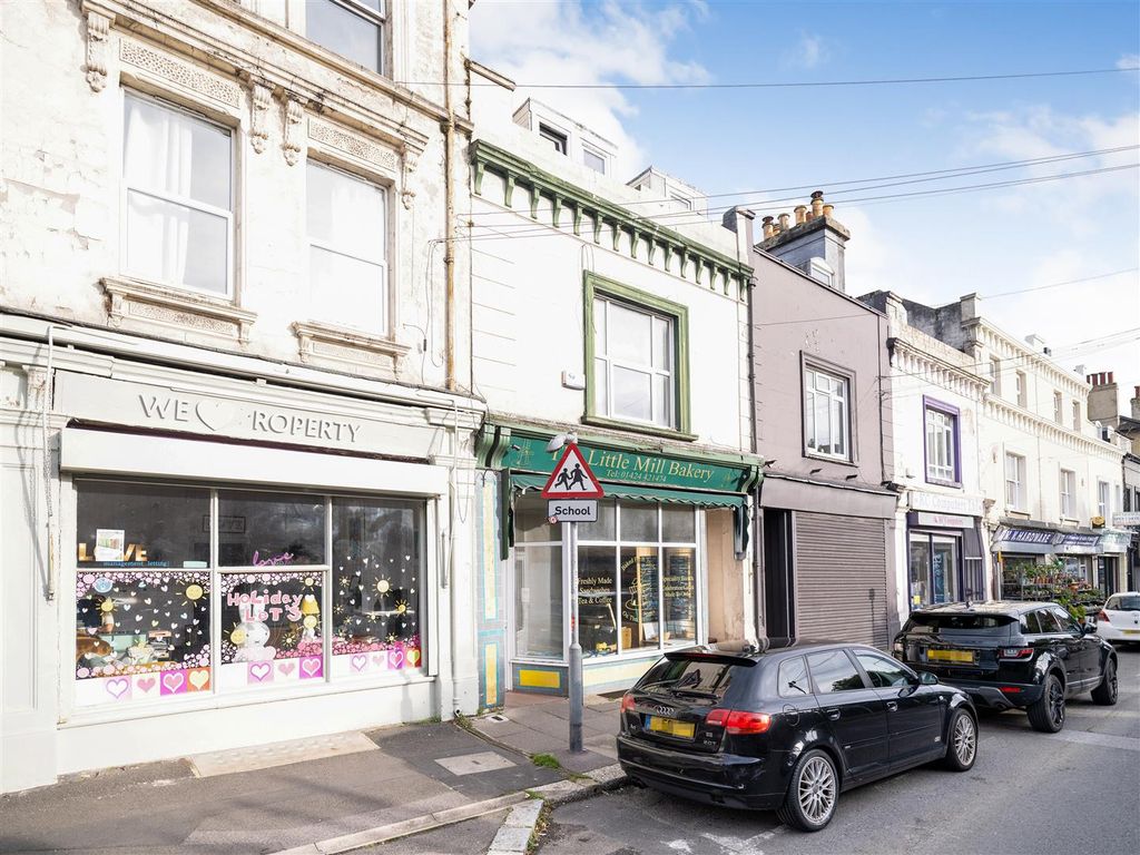 Property photo 2 of 12 24-09-2025__20-49-35_2.Cntkx.Jpg