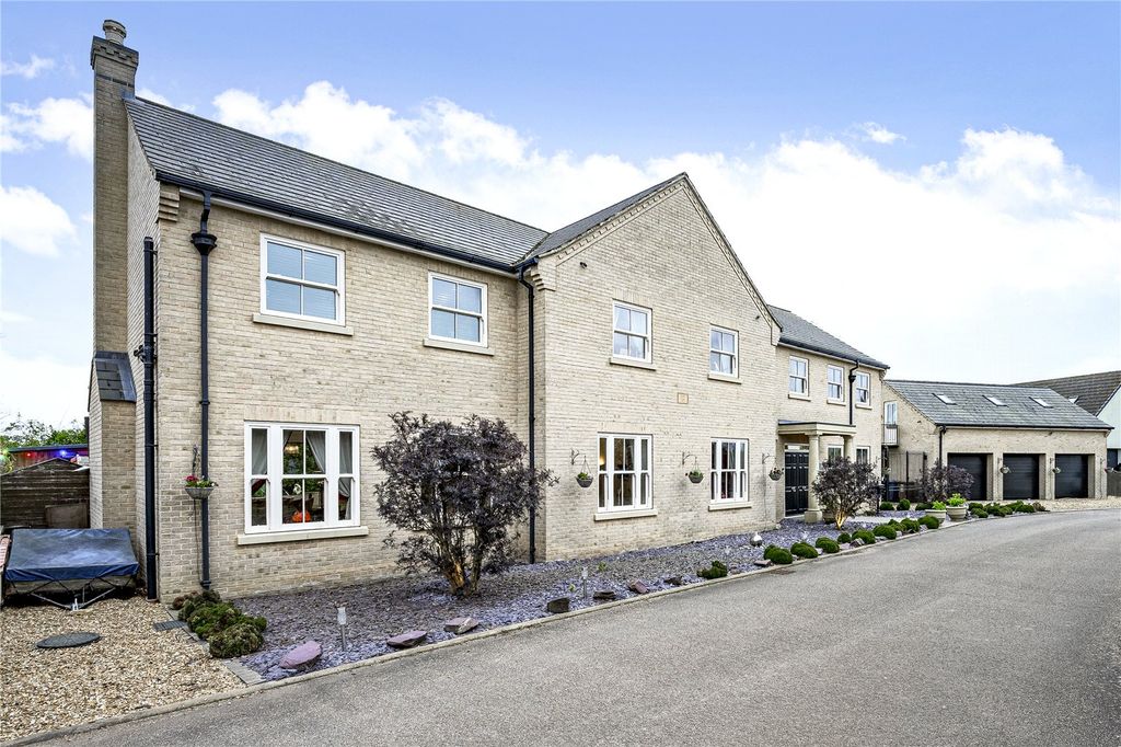 Property photo 1 of 40 Picture No. 42