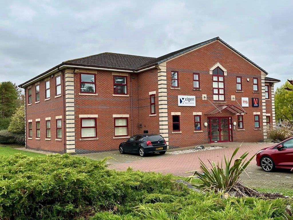 Property photo 1 of 8 Photo 16