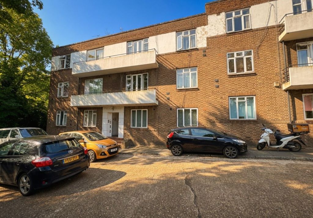 Property photo 1 of 7