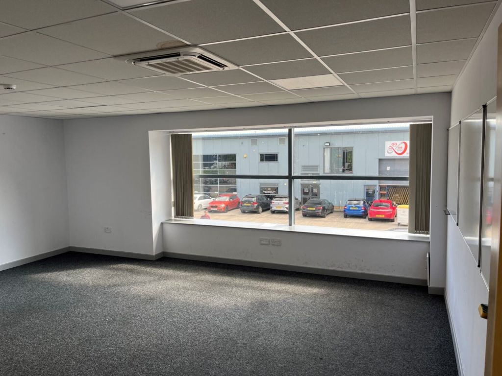 Property photo 3 of 5