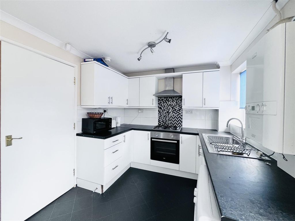 Property photo 2 of 10 Image00008.Jpeg