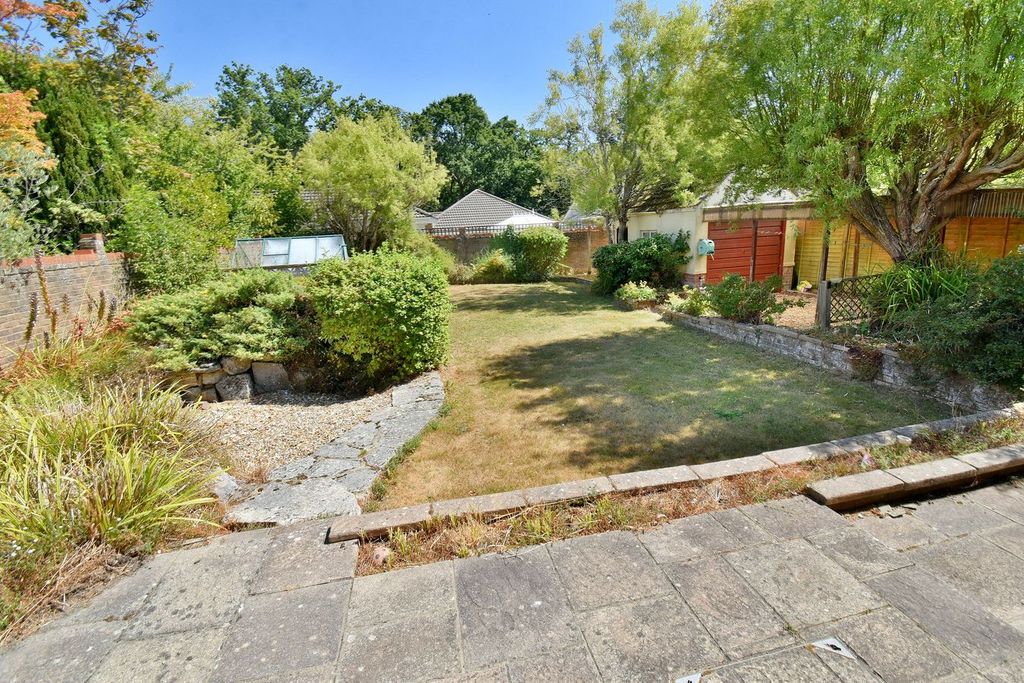 Property photo 2 of 19