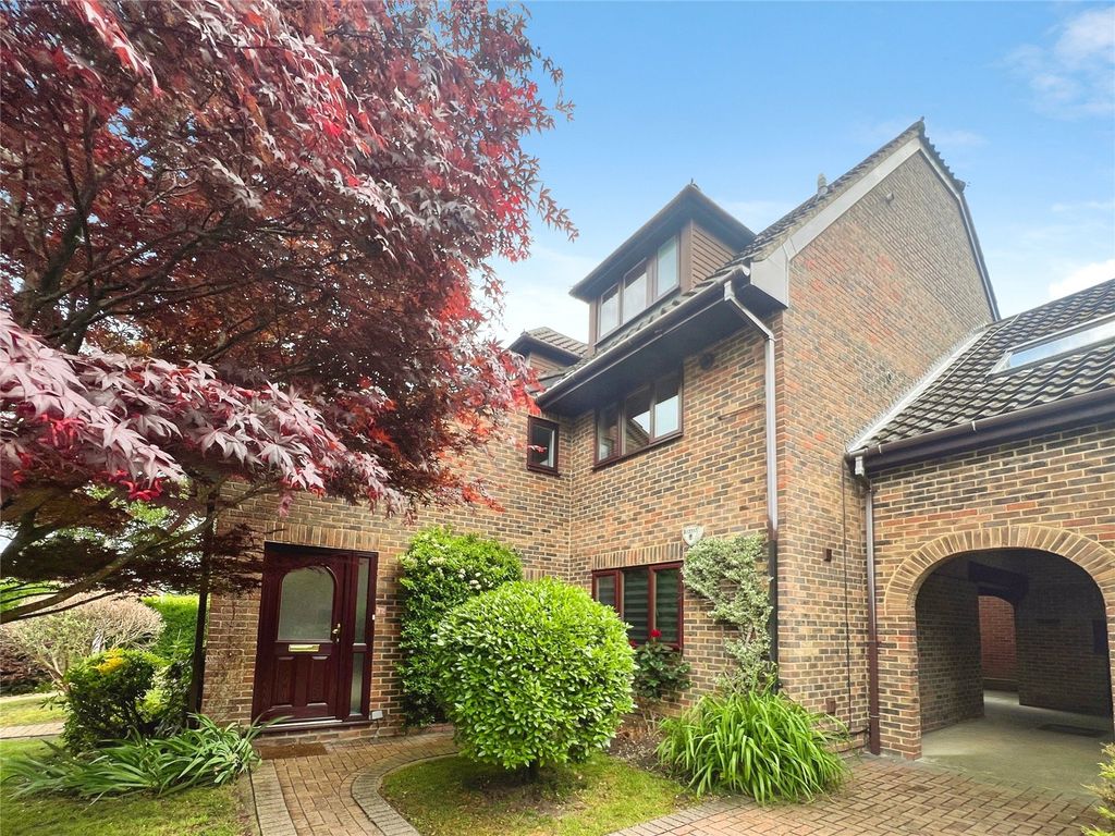 Property photo 1 of 15 Picture No. 16