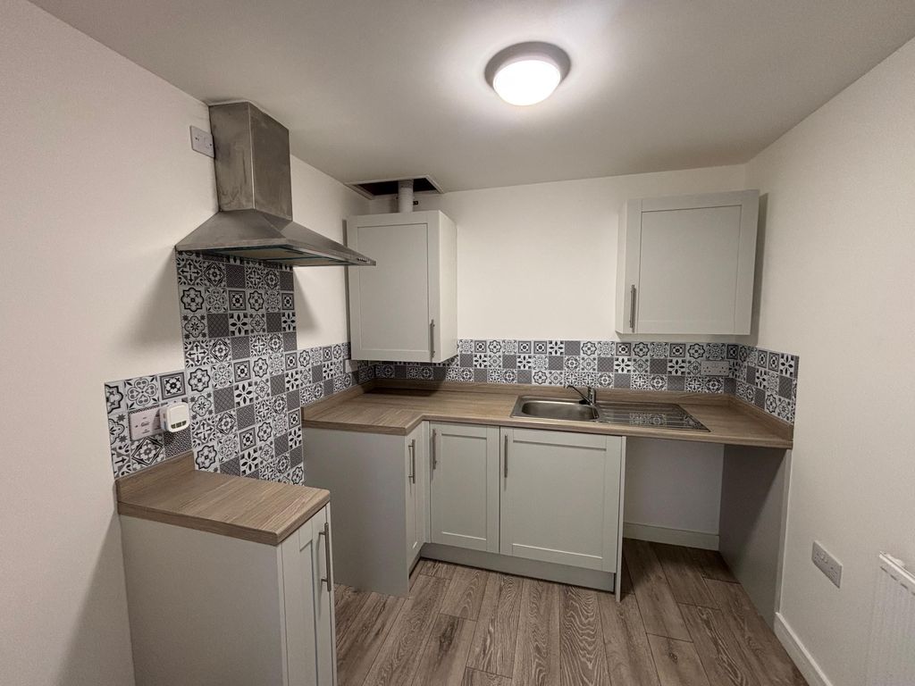 Property photo 1 of 5 Kitchen