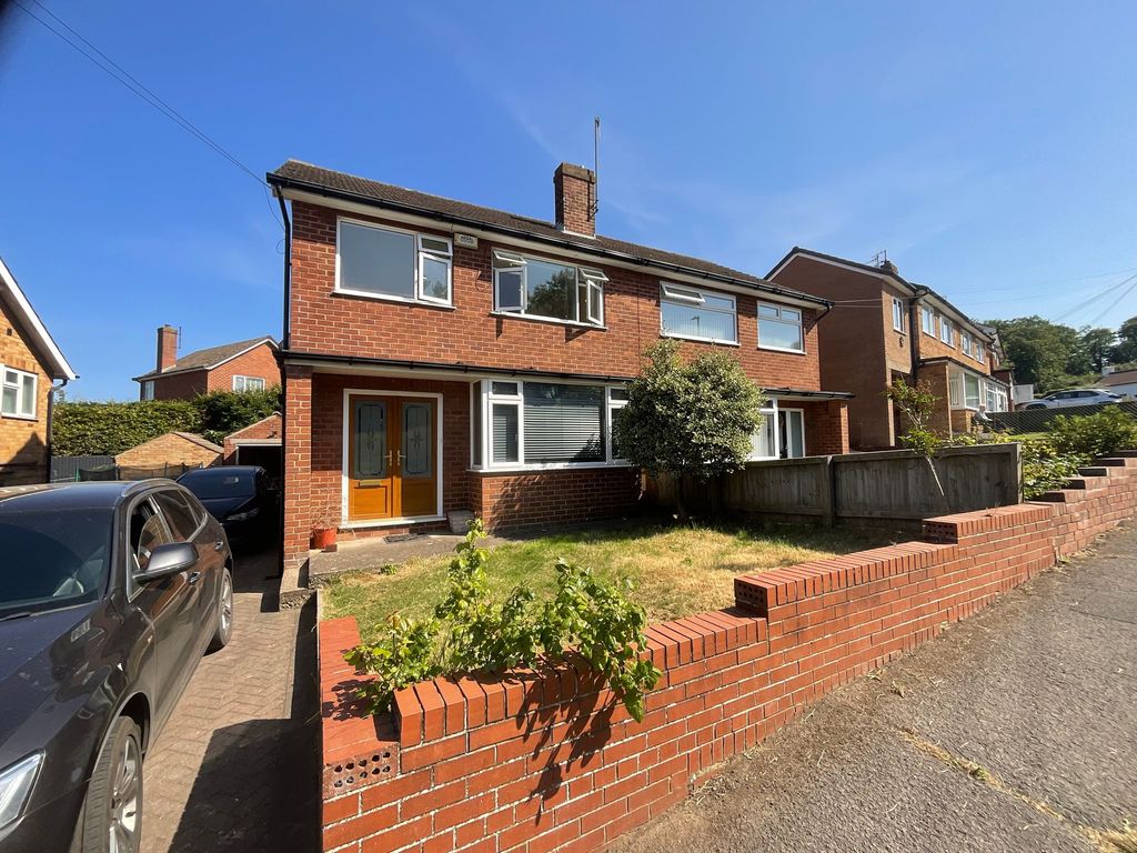 Property photo 1 of 16