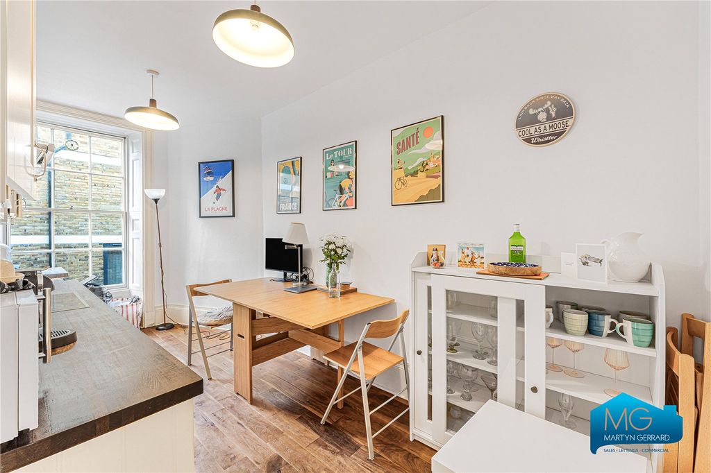 Property photo 2 of 12 Picture No. 16