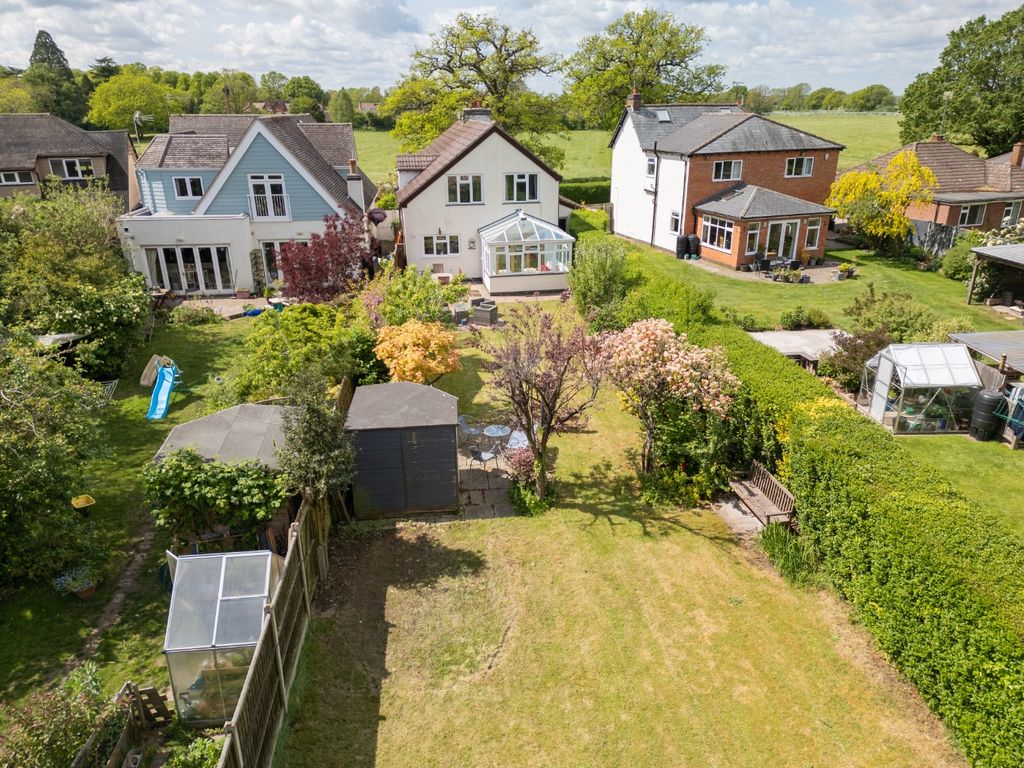 Property photo 3 of 61 48897610