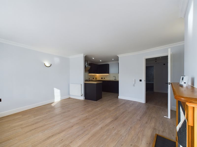 Property photo 3 of 9 Photo 1