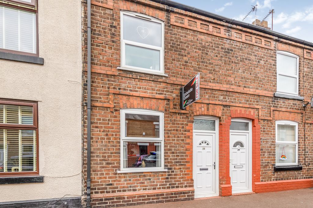Property photo 1 of 8