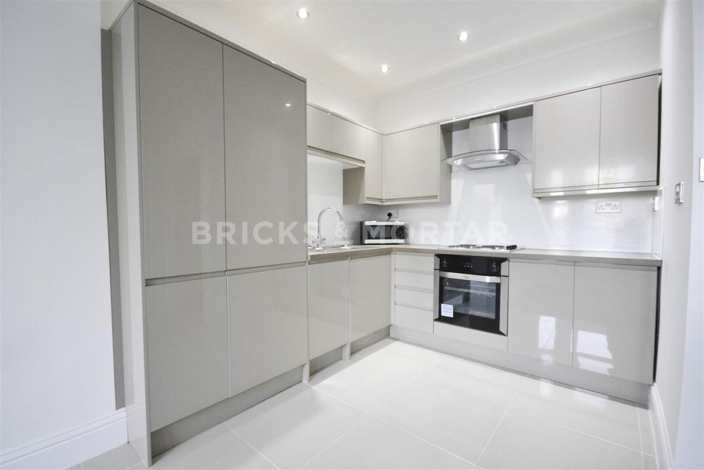 Property photo 2 of 9 Wprujla5Oeuis2Scmnti3A.Jpg