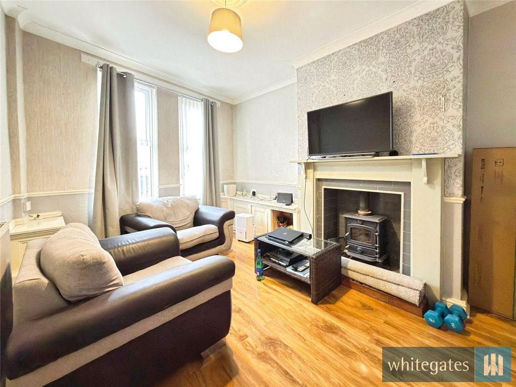 Property photo 3 of 17 Picture No. 08