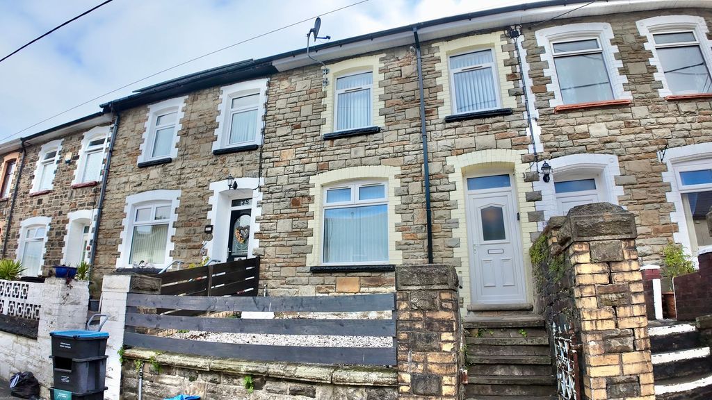 Property photo 1 of 22