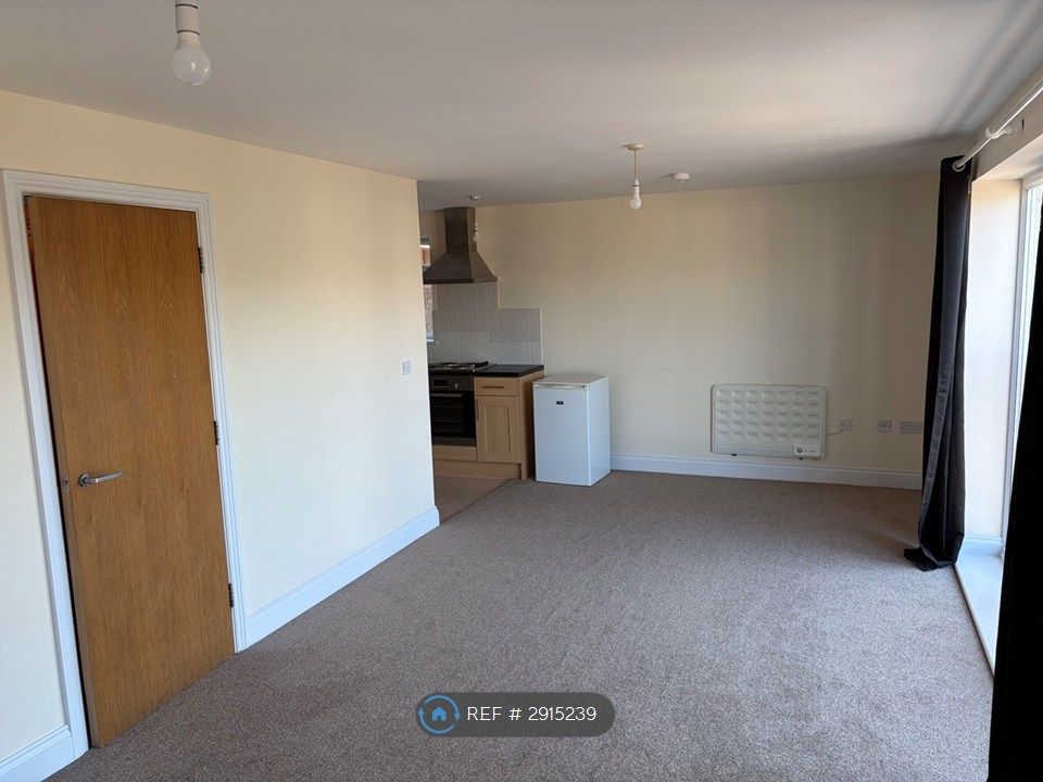 Property photo 3 of 8 Living Room