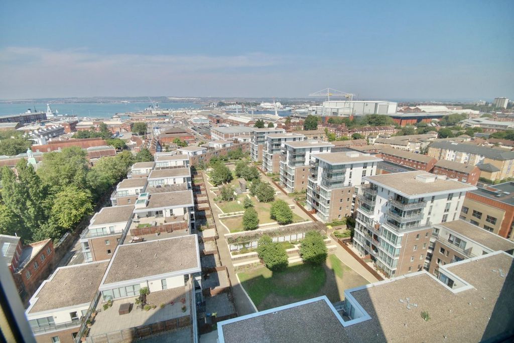 Property photo 1 of 8 C2Dfbf4C-501D-4Bef-8E99-Be02B8E81CC2_1_201_A.Jpeg