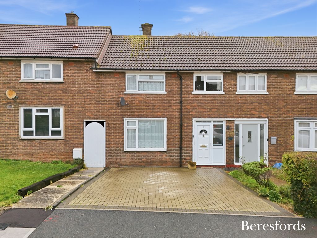 Property photo 1 of 21 Front