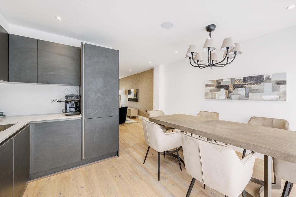 Property photo 3 of 17 Photo 3