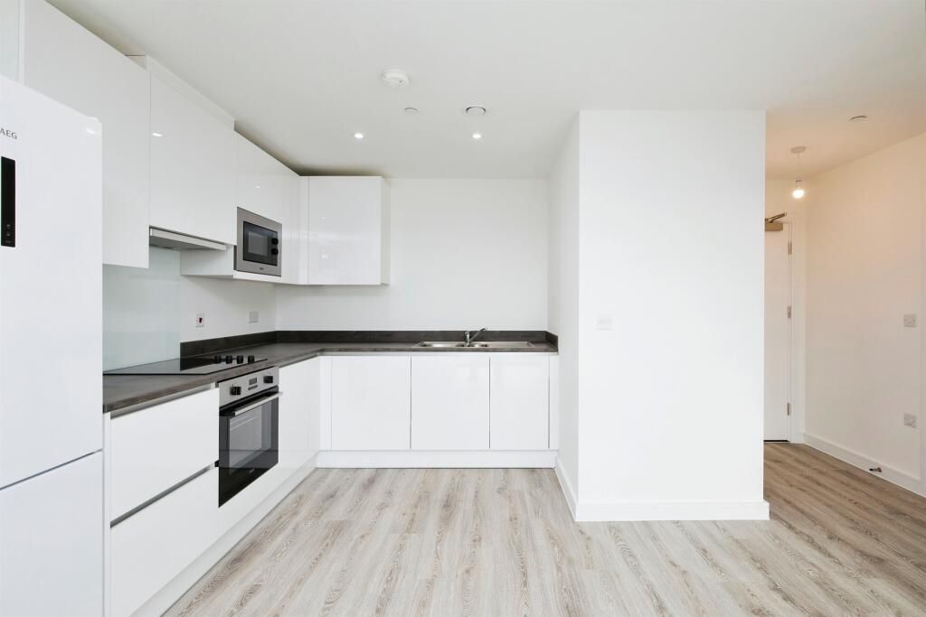 Property photo 2 of 9 Image