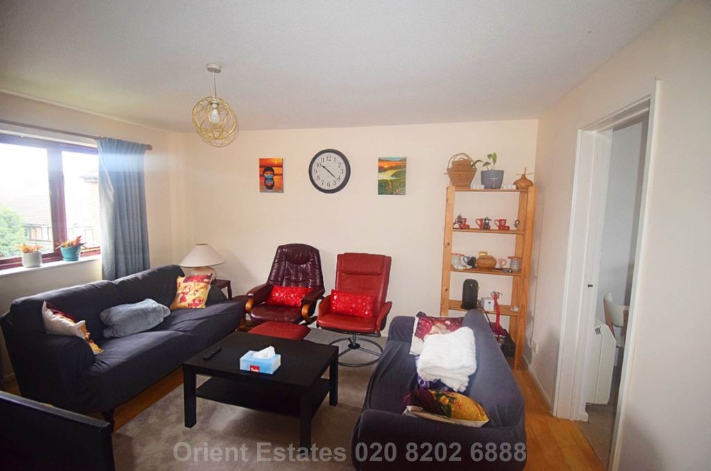 Property photo 2 of 6