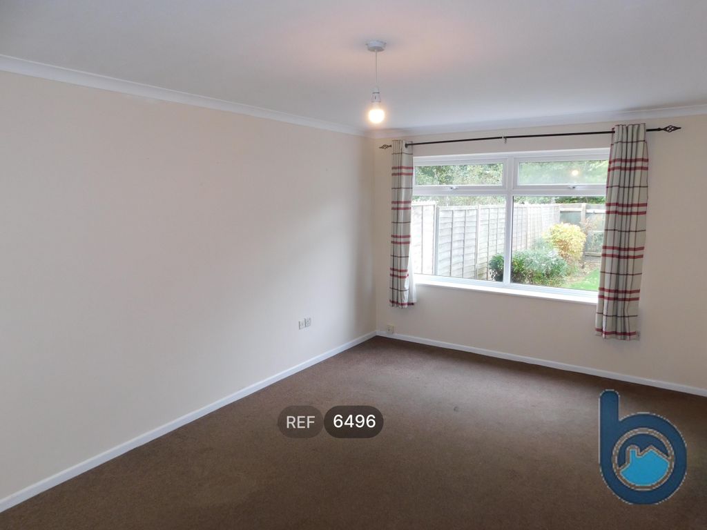 Property photo 2 of 15 Living Room