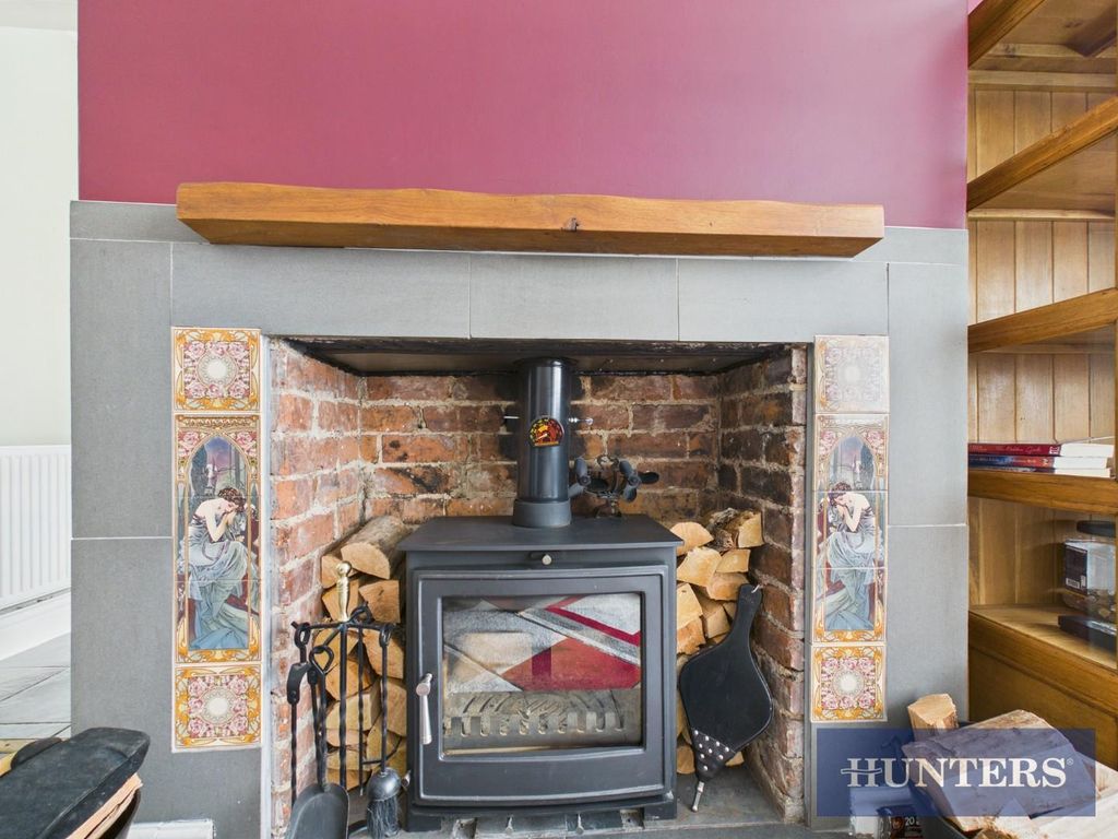 Property photo 3 of 9 Cam02804G0-Pr0409-Still008.Jpg