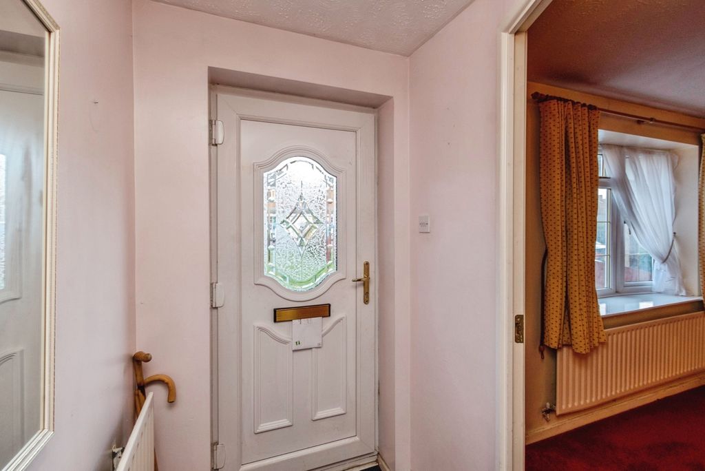 Property photo 2 of 20 Pbox-Img.Jpg